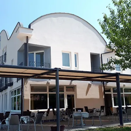 Maribor Inn Hotel فندق ماريبور